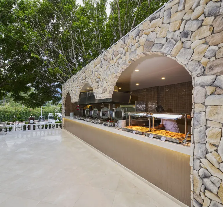 Restoran &amp; Bar